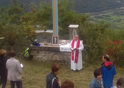 /Esaltazione della Santa croce: processione alla croce blu