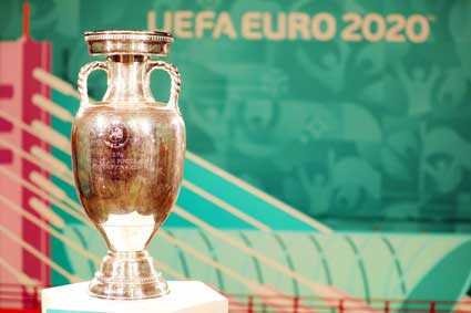 /UEFA EURO 2020 Trophy