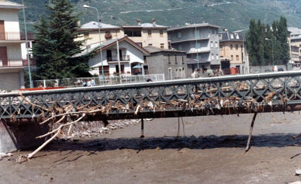 /alluvione 1987 Tirano