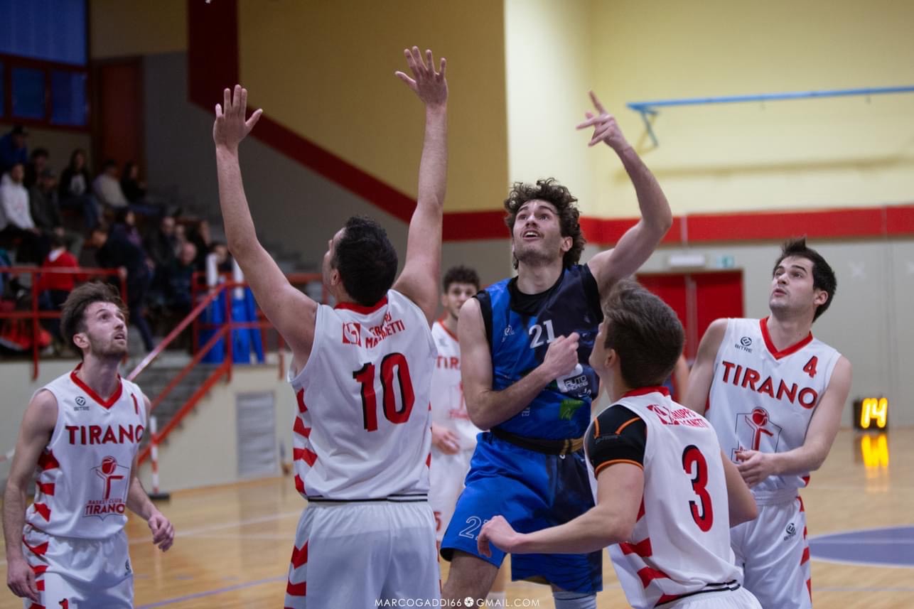 Basket, Tirano cade contro Pedrengo