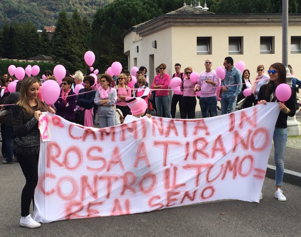 Camminata in rosa