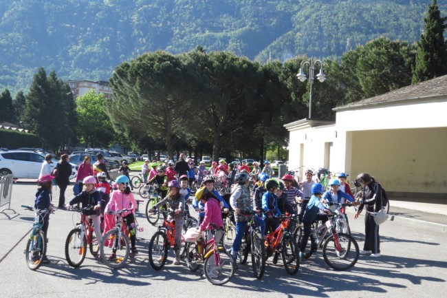 /giornata bicicletta scuola primaria Tirano (13)