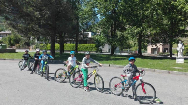 /giornata bicicletta scuola primaria Tirano (17)