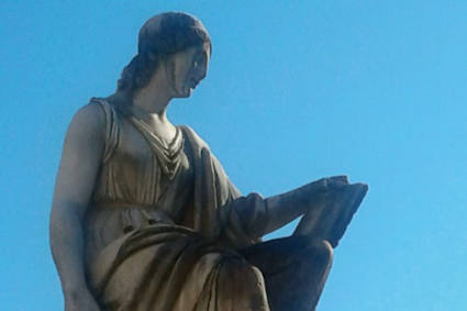 /Statua di Maria Luisa d’Austria – Piazza Cavour (Tirano)