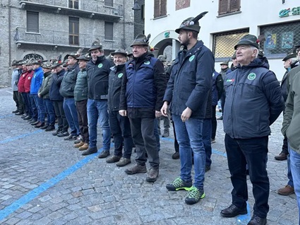 /Tenuta a Grosio l'assemblea provinciale degli alpini