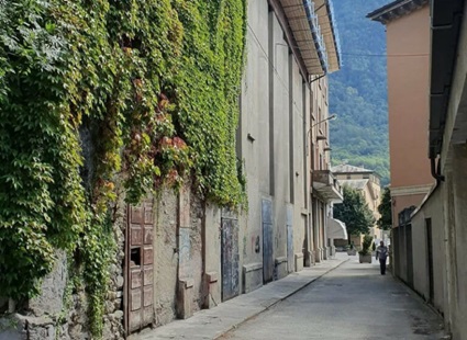 via Benefattori a Tirano