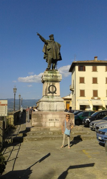 /Statua Garibaldi